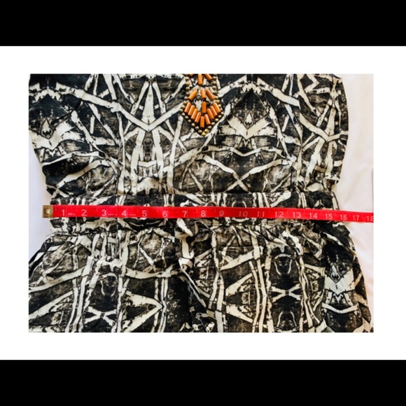 LA Soirée - Printed Maxi Halter Dress - Size: M - Picture 4 of 5